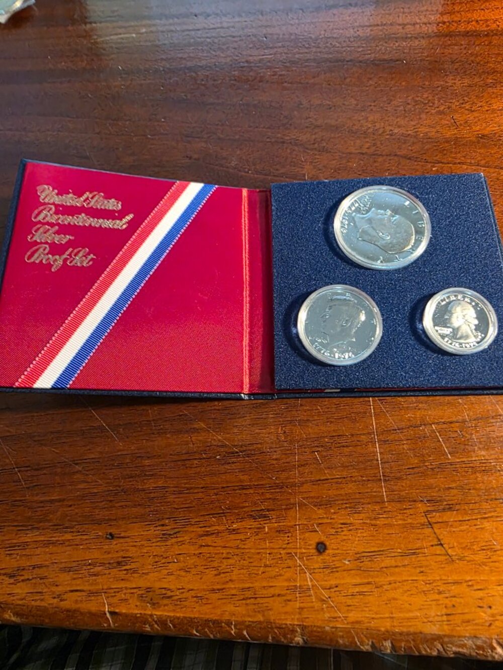1776-1976 US MINT BICENTENNIAL SILVER PROOF SET
